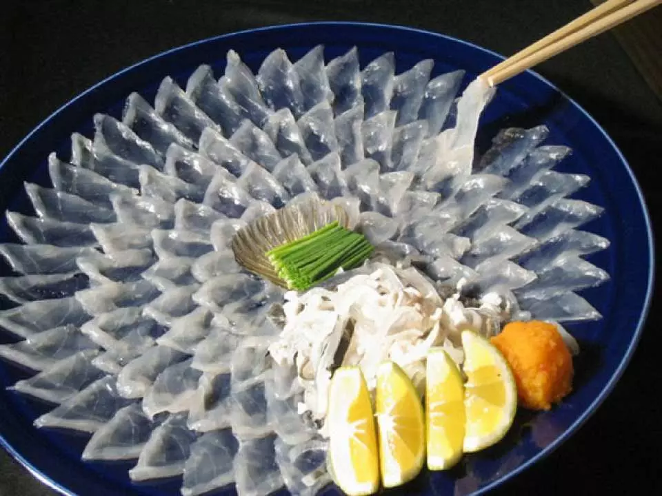 Thin-sliced fugu sashimi at Genpin Osaka